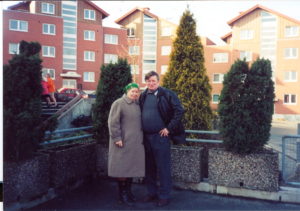 Мама и Саша в Детмольде, 1996 год, Германия.